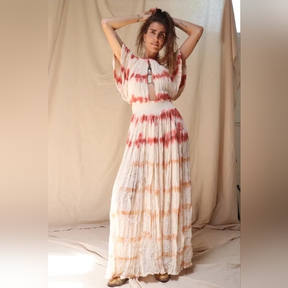 Jen’s Pirate Booty Tie Dye Monaco Maxi Dress - Picture 2 of 12